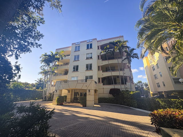 Villa Brickell Condo photo 2